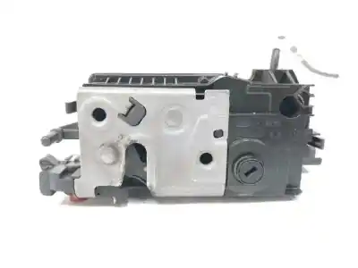 Peça sobressalente para automóvel em segunda mão fechadura da porta traseira direita por peugeot 208 i (ca_, cc_) 1.2 vti 82 referências oem iam 9688080790