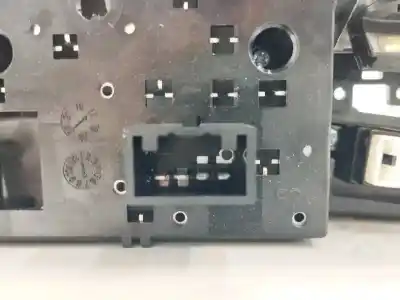 Pezzo di ricambio per auto di seconda mano luce interna per kia stonic (yb) 1.2 cvvt riferimenti oem iam 92800f2000  