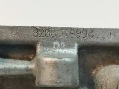 Second-hand car spare part cylinder head for renault trafic combi (ab 4.01) 6 - plazas. acristalado parcial. combi corto oem iam references 8200519994  