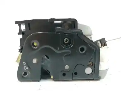 Pezzo di ricambio per auto di seconda mano serratura porta anteriore sinistra per seat leon (1p1) 1.9 tdi riferimenti oem iam 