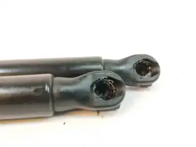 Автозапчастина б/у амортизатор капота для opel mokka 1.2 (76) посилання на oem iam 9834871580  