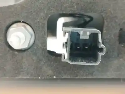 Автозапчасти б/у внутренний правый задний фонарь за opel mokka 1.2 (76) ссылки oem iam 9833944580  