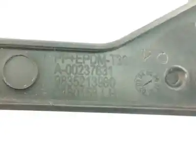 Pièce détachée automobile d'occasion enjoliveur pour opel mokka 1.2 elegance [1.2 ltr. - 74 kw] références oem iam 9835213980  