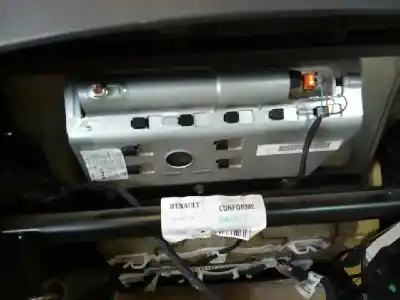 İkinci el araba yedek parçası komple koltuk takimi için renault megane ii coupe confort authentique oem iam referansları   
