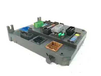 Pezzo di ricambio per auto di seconda mano scatola relè/fusibili per citroen c4 picasso 1.6 blue-hdi fap riferimenti oem iam 9806687980  s180204004b