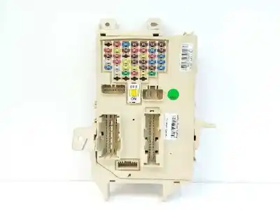 Peça sobressalente para automóvel em segunda mão caixa de fusíveis e relés por kia carens iv 1.7 crdi referências oem iam 91950a4510