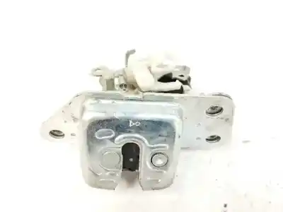 Pièce détachée automobile d'occasion coffre / serrure de porte pour dodge nitro 2.8 crd références oem iam 04589131ab  