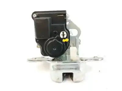 Pièce détachée automobile d'occasion coffre / serrure de porte pour dodge nitro 2.8 crd références oem iam 04589131ab  