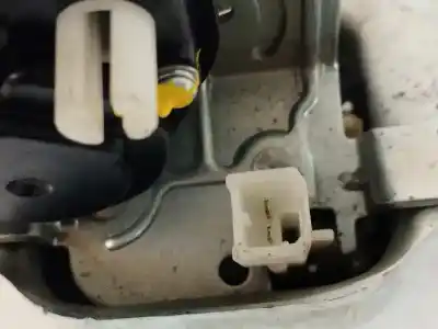 Second-hand car spare part trunk lock for dodge nitro 2.8 crd 4wd oem iam references 04589131ab  