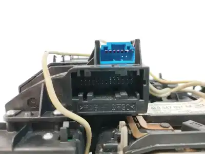 Peça sobressalente para automóvel em segunda mão luz interior por audi a8 (4e2) 3.0 v6 24v tdi referências oem iam 4e0947097ak  4e0907135a