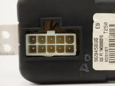 Second-hand car spare part multifunction display for chevrolet aveo 1.2 cat oem iam references 96945866  