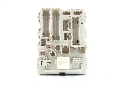 Second-hand car spare part fuse box unit for toyota verso 1.8 16v cat oem iam references 827300f280