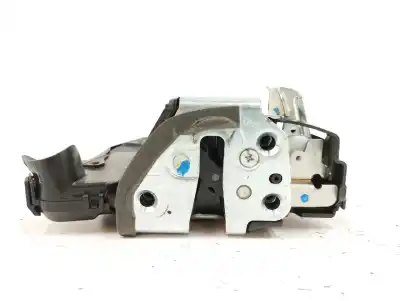 Second-hand car spare part front right door lock for toyota verso 1.8 16v cat oem iam references 