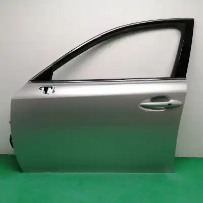 Second-hand car spare part left front door for lexus is200 (ds2/is2) 2.2 d-cat oem iam references 
