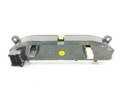 Second-hand car spare part multifunction display for kia magentis 2.0 crdi oem iam references 945102g100  