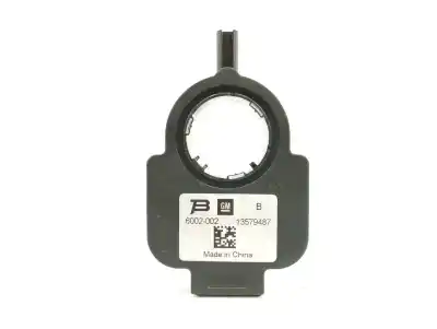 Peça sobressalente para automóvel em segunda mão sensor por opel astra j (p10) 1.7 cdti (68) referências oem iam 13579487
