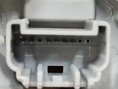 Second-hand car spare part right tailgate light for toyota auris (_e15_) 2.2 d (ade157_, ade151_) oem iam references   