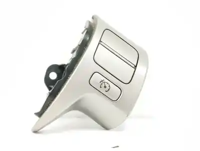 Peça sobressalente para automóvel em segunda mão comandos do volante por toyota auris 2.2 d-cat referências oem iam 