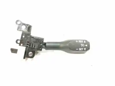 Peça sobressalente para automóvel em segunda mão comandos do volante por toyota auris 2.2 d-cat referências oem iam 18a174