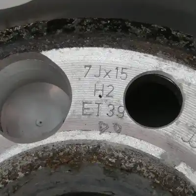 Автозапчастина б/у шина для audi a4 avant (8e) 1.9 tdi (96kw) посилання на oem iam 8e0601025  7jx15 h2 et39