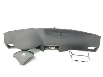 Pièce détachée automobile d'occasion TABLEAU DE BORD pour PEUGEOT 307 CC (S1)  Références OEM IAM 9634405177 9645001180 96345028ZR