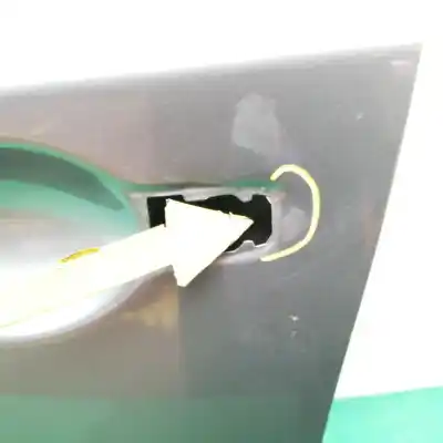 Second-hand car spare part left front door for nissan pulsar fastback (c13) 1.2 dig-t oem iam references h01013zlmb  