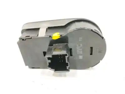Second-hand car spare part headlights switch for opel corsa d 1.2 cat (a 12 xer / ldc) oem iam references 13310331  