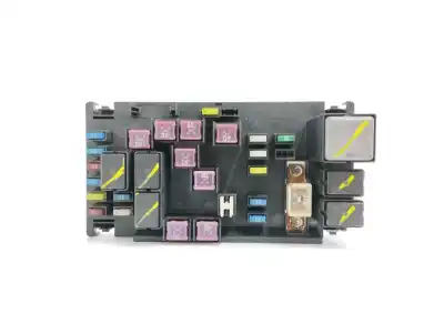 Автозапчасти б/у блок реле/предохранителей за subaru legacy iv ranchera familiar (bp) 2.0 awd (bp5) ссылки oem iam 82241ag000