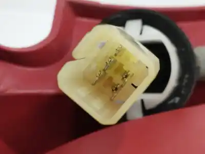 Автозапчасти б/у правый задний фонарь за suzuki swift berlina (mz) 1.5 16v cat ссылки oem iam   