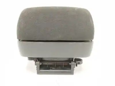 Pezzo di ricambio per auto di seconda mano bracciolo centrale per toyota corolla (_e12_) 1.4 d (nde120_) riferimenti oem iam   