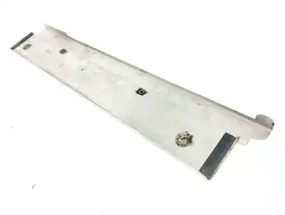 Peça sobressalente para automóvel em segunda mão moldagem por isuzu trooper 3.0 dti (3-trg.) referências oem iam   