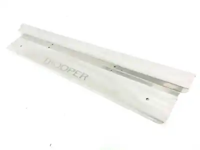 Peça sobressalente para automóvel em segunda mão moldagem por isuzu trooper 3.0 dti (3-trg.) referências oem iam   