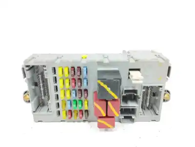 Second-hand car spare part fuse box unit for fiat croma (194) 1.9 16v multijet dynamic (12.2007->) oem iam references 46846745