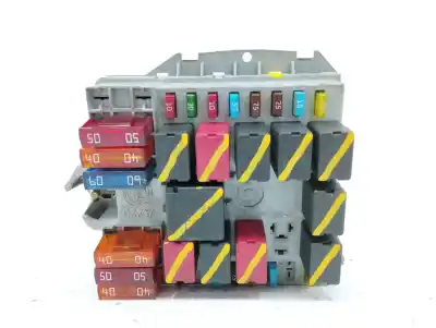 Second-hand car spare part fuse box unit for alfa romeo gt (937_) 1.9 jtd (937cxn1b) oem iam references 51742420
