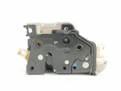 Peça sobressalente para automóvel em segunda mão fechadura da porta dianteira esquerda por audi a4 berlina (b8) 2.0 16v tdi referências oem iam 8j1837015c