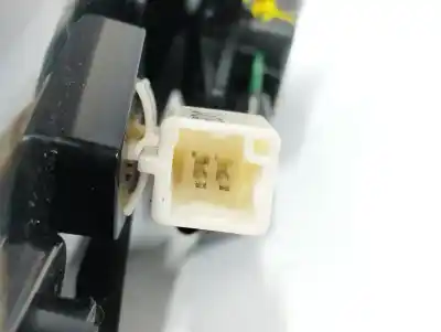 Автозапчасти б/у аэрационная решетка за lexus is200 (ds2/is2) 2.2 d-cat ссылки oem iam 556605304  