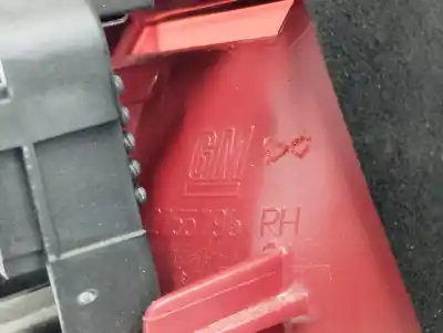 Автозапчасти б/у правый задний фонарь за saab 9-5 (ys3e) 1.9 tid ссылки oem iam 12755796  