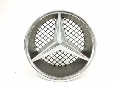 Pièce détachée automobile d'occasion emblème / logo pour mercedes-benz clase c (w204) lim. 2.1 cdi cat références oem iam a2078880260  
