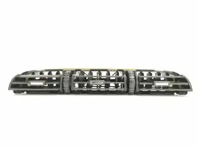 Pièce détachée automobile d'occasion Grille D'aération pour NISSAN X-TRAIL (T30) 2.0 16V CAT Références OEM IAM 687508H900 E5715161500 