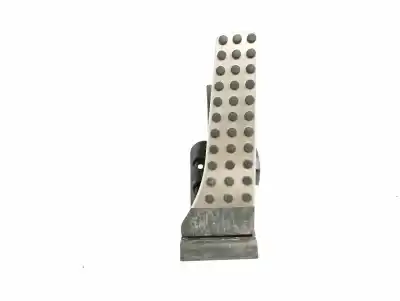 Second-hand car spare part ACCELERATOR PEDAL for MERCEDES-BENZ CLASE C (W204) BERLINA  OEM IAM references A2043000204  
