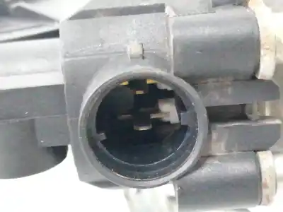 Автозапчастина б/у регулятор склона задній лівий для renault espace iv (jk0) (2002->) 2.2 dci (jk07) посилання на oem iam 8200017909  