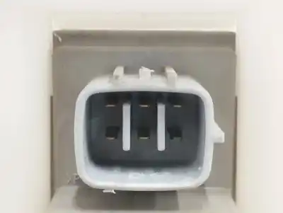 Second-hand car spare part windscreen washer bottle for lexus is ii (_e2_) 220d (ale20) oem iam references 060851138  