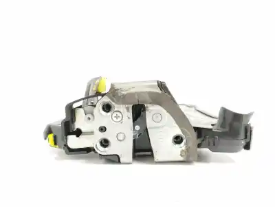 Second-hand car spare part left front door lock for lexus is200 (ds2/is2) 2.2 d-cat oem iam references 