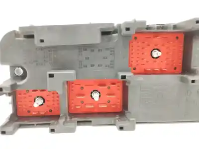 Pezzo di ricambio per auto di seconda mano scatola relè/fusibili per saab 9-3 (ys3f, e79, d79, d75) 1.9 tid riferimenti oem iam 12767115  519109300