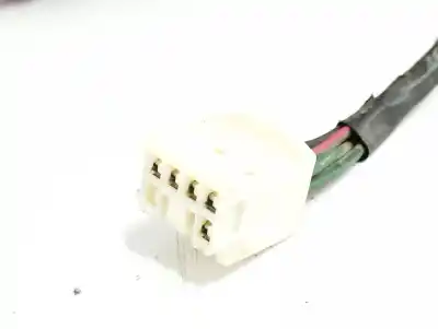 Автозапчасти б/у правый задний фонарь за mazda premacy (cp) 1.9 16v cat ссылки oem iam 22061908  