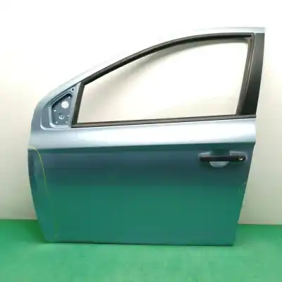 Tweedehands auto-onderdeel linker voordeur voor hyundai i20 i (pb, pbt) 1.4 crdi oem iam-referenties 