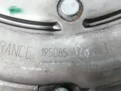 Pièce détachée automobile d'occasion kit d'embrayage pour peugeot 307 cc (s1) 2.0 références oem iam 195085  193448