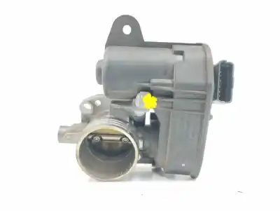 Pezzo di ricambio per auto di seconda mano scatola della farfalla per citroen c4 cactus 1.2 vti 82 riferimenti oem iam 9673622380