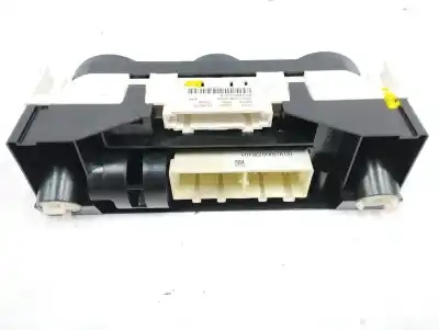 Peça sobressalente para automóvel em segunda mão comando de sofagem (chauffage / ar condicionado)  por audi a1 (8x) 1.6 tdi referências oem iam 8x0820045a  