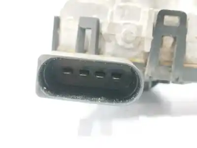 Автозапчастина б/у двигатель передніх склоочисників для opel astra h twintop (a04) 1.6 (l67) посилання на oem iam 0390241538  